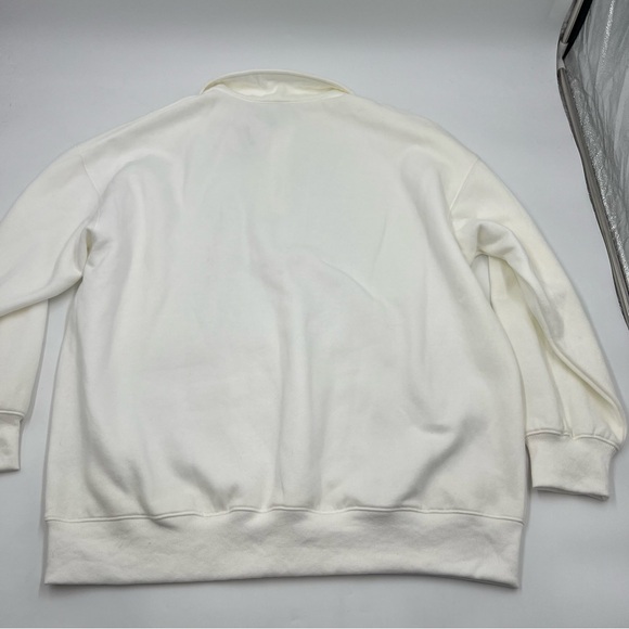 Women’s Caracilia size L oversized white collared sweatshirt. NWT - Picture 4 of 9
